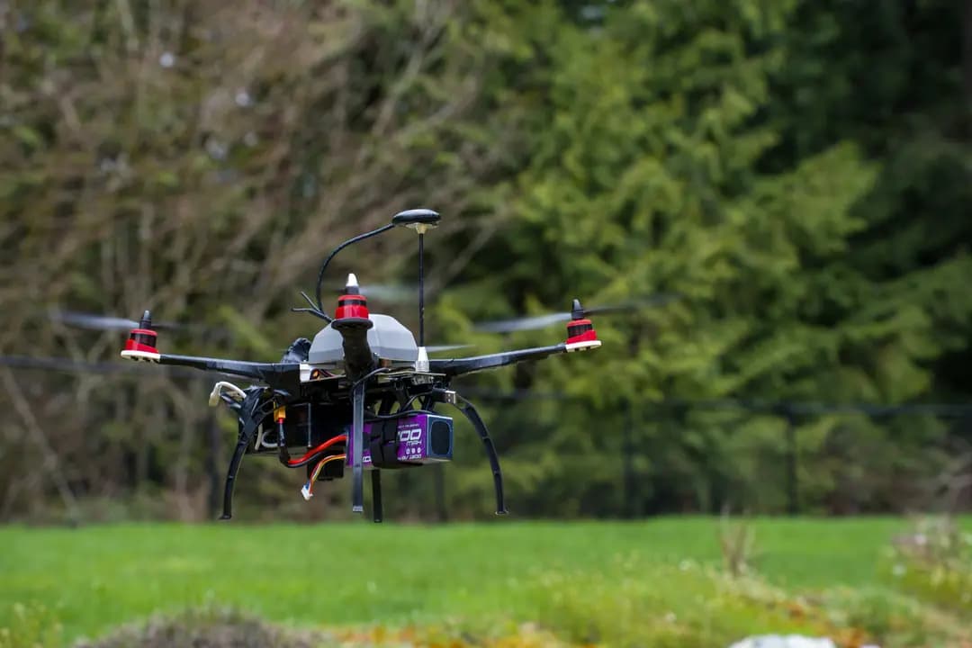 Horus autonomous drone flying during field operations